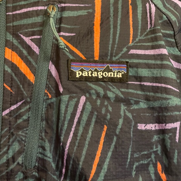 Patagonia Women’s Jacket - Picture 2 of 4